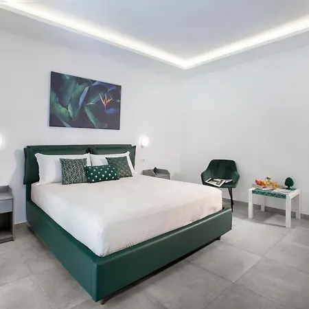 Millie's Place 4* Sorrento